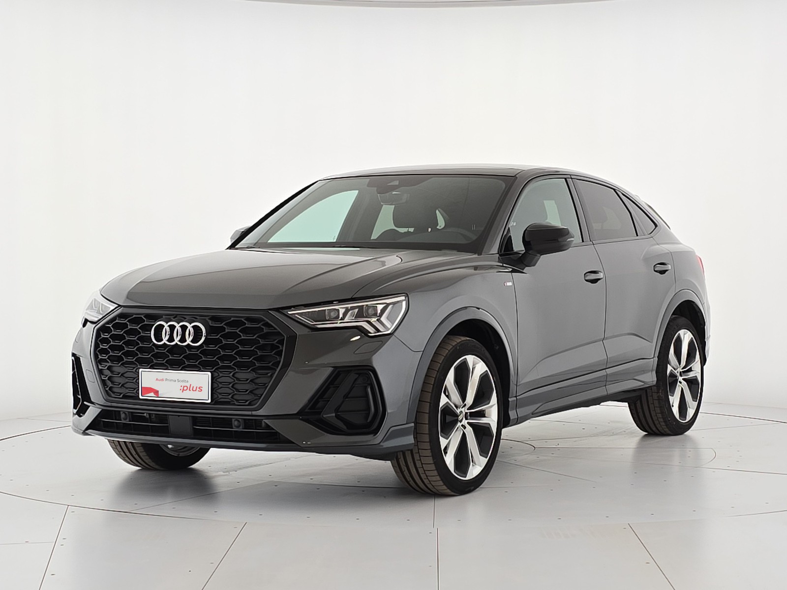 Audi Q3 sportback 35 2.0 tdi identity black s-tronic