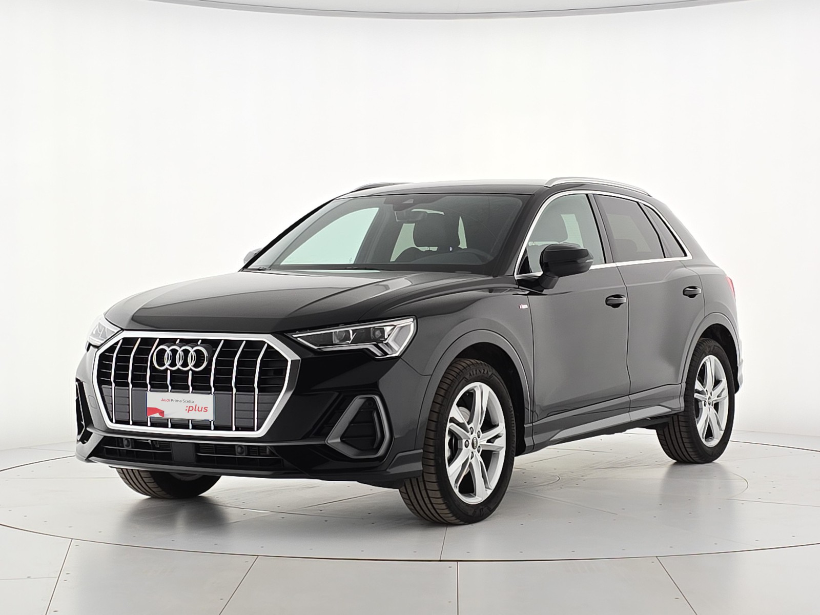 Audi Q3 35 2.0 tdi s line edition s-tronic