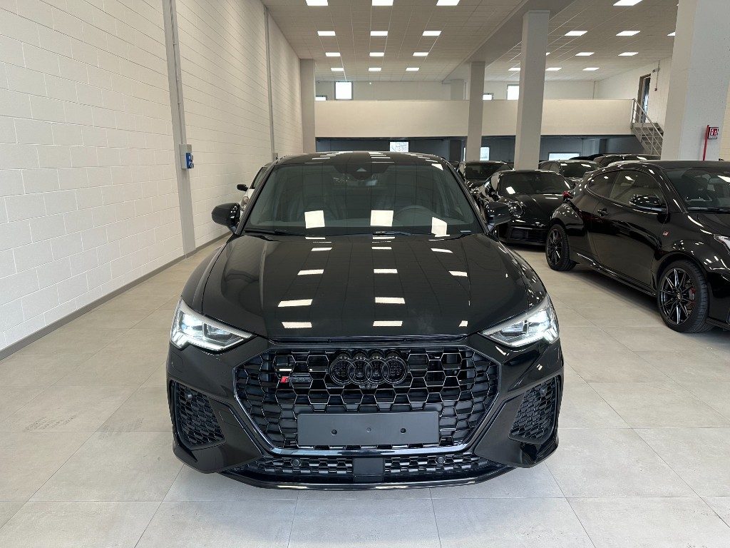 AUDI RS Q3 SPB quattro S tronic