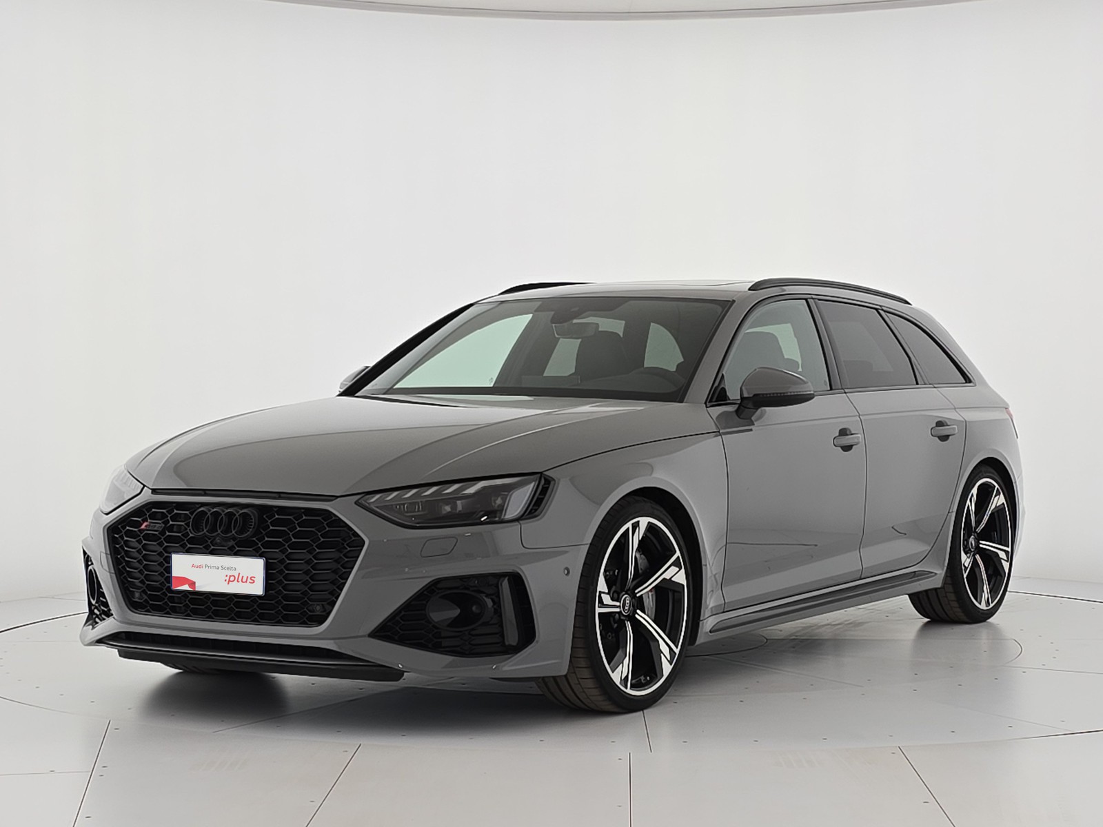 Audi RS4 avant 2.9 tfsi quattro 450cv tiptronic