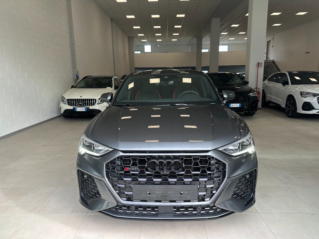 AUDI RS Q3 SPB quattro S tronic