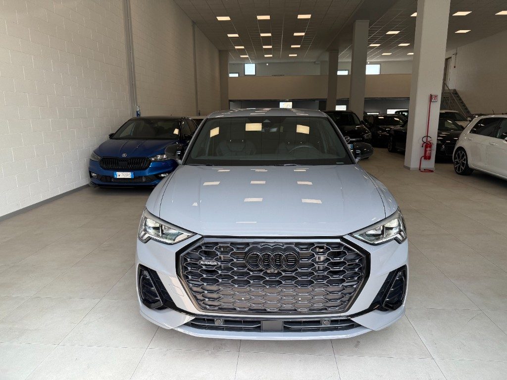 AUDI Q3 SPB 40 TDI quattro S tronic S line