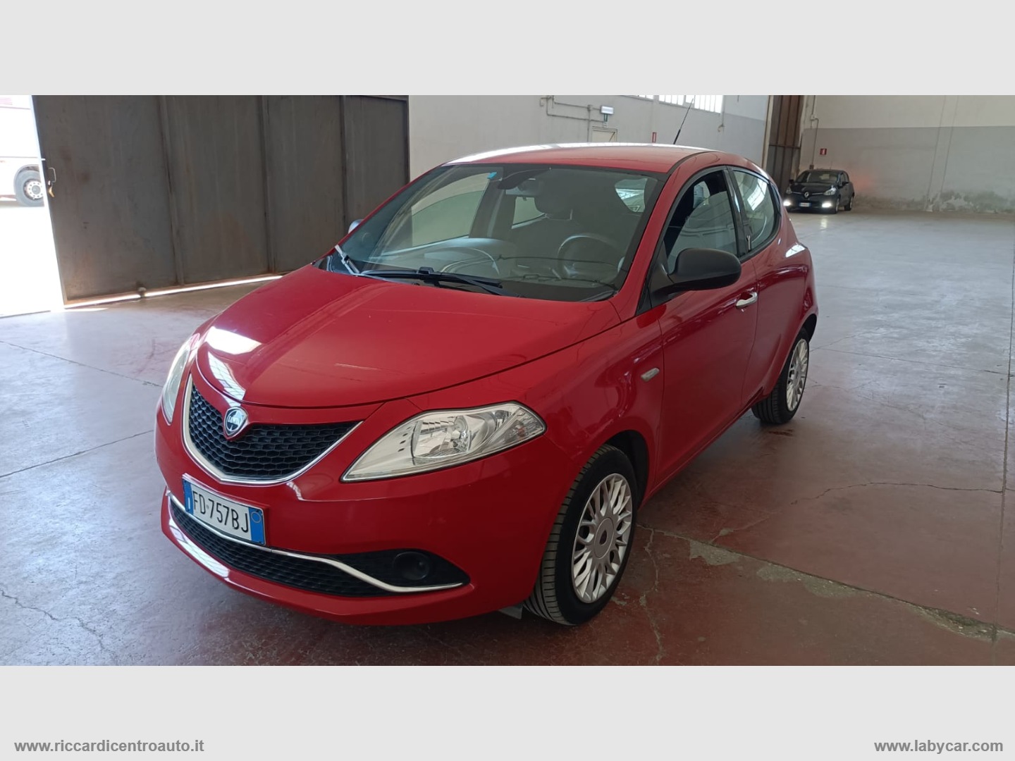 LANCIA Ypsilon Ypsilon 1.2 69 CV 5p. S&S Silver