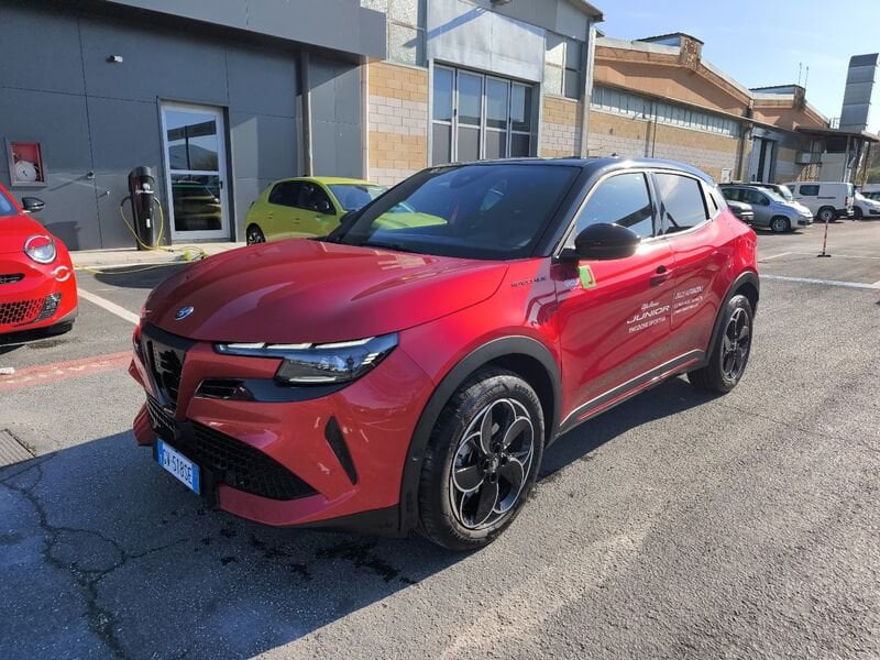Alfa Romeo Junior Alfa Romeo elettrica SPECIALE BEV 156cv - 115k