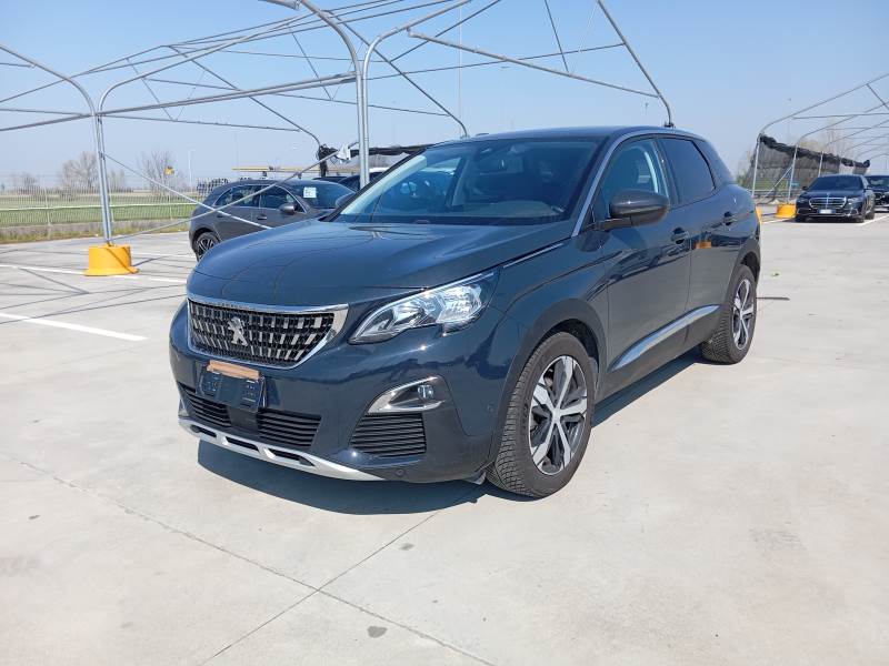PEUGEOT 3008 / 2020 / 5P / SUV BLUEHDI 130 EAT8 S&S ALLURE AUTOMATICO