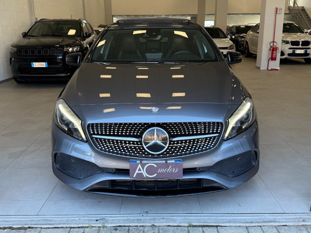 MERCEDES-BENZ A 200 d Automatic 4Matic Premium
