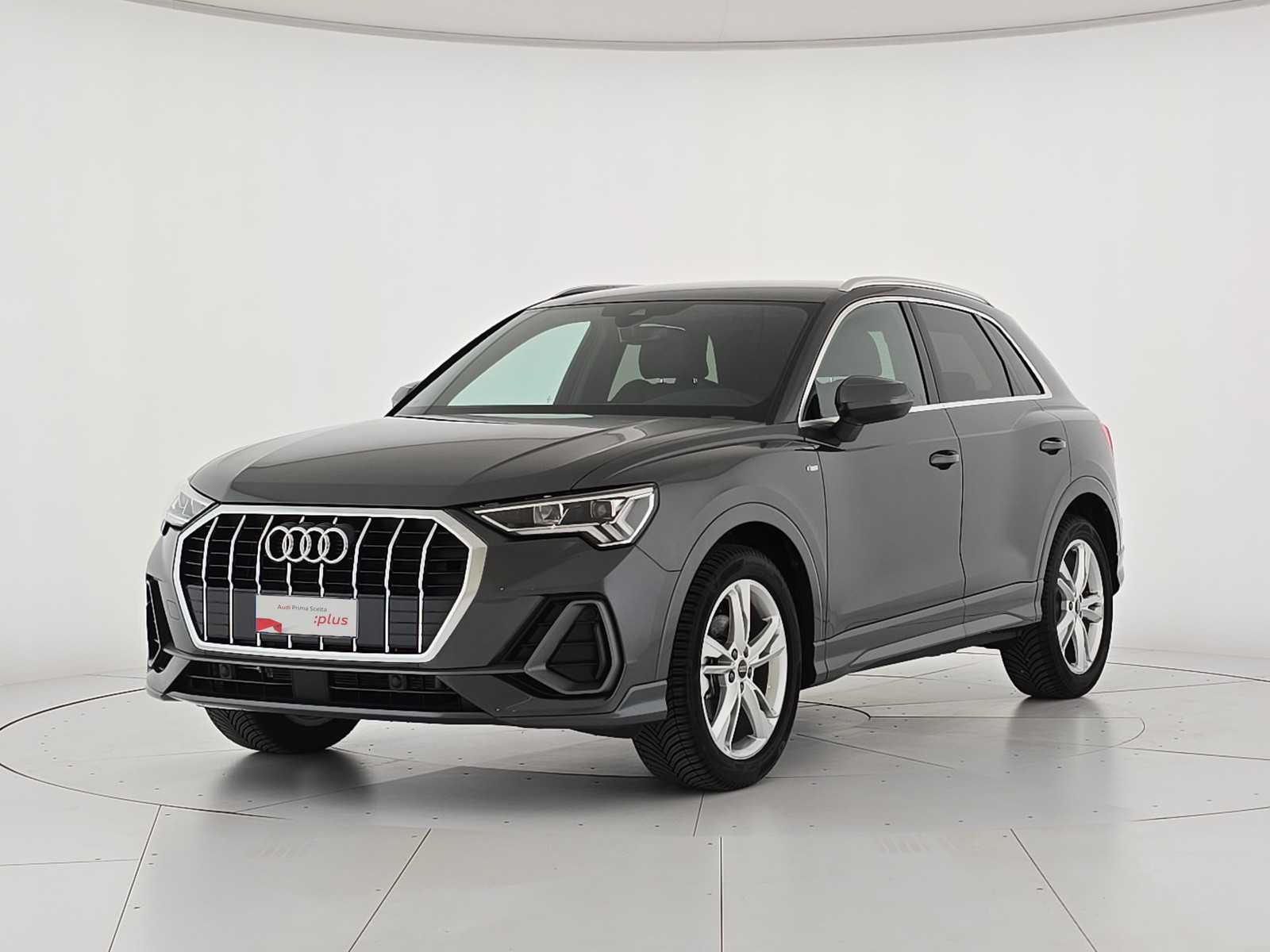 Audi Q3 35 2.0 tdi s line edition s-tronic